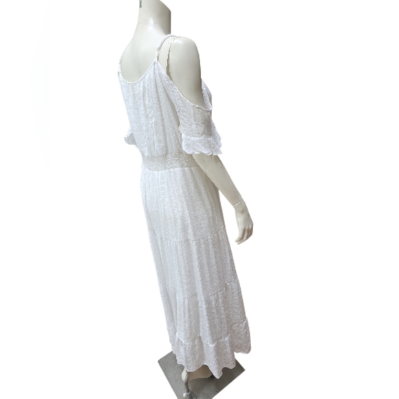 Fabulous White Cold-Shoulder Maxi Dress - Picture 3 of 8